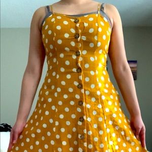 Polka dot sun dress with ✨Pockets✨